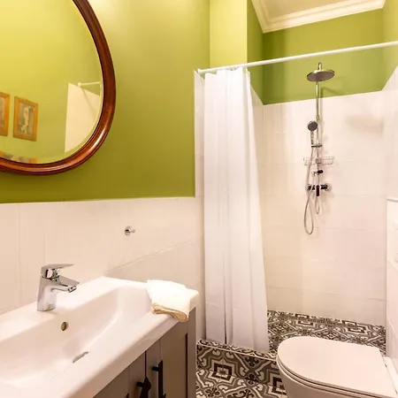 Apartamento Huge & Stylish In The Center For Up To 20 People