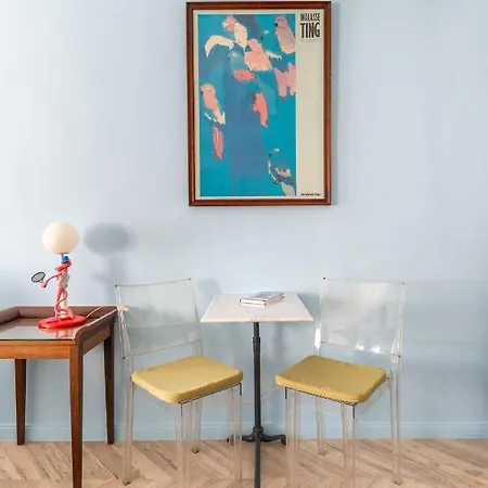 Apartamento Huge & Stylish In The Center For Up To 20 People