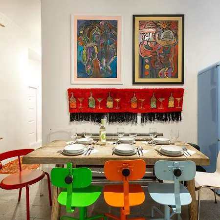 Huge & Stylish In The Center For Up To 20 People Budapest